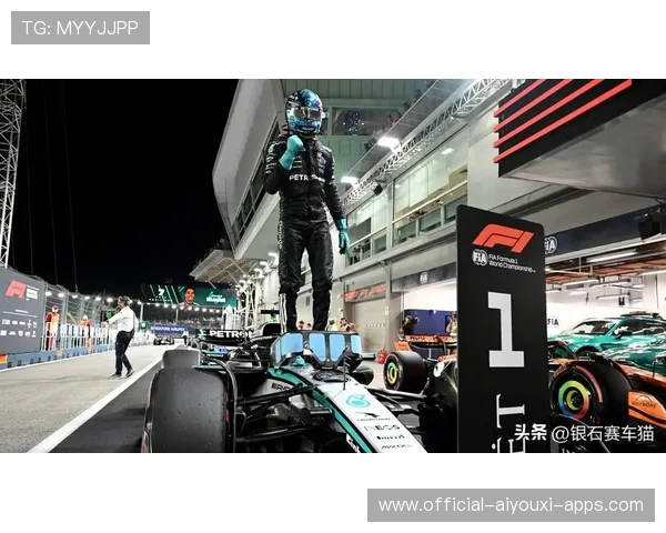 F1车手完成模拟排位赛训练,单圈速度稳步提升 F1车手完成模拟排位赛训练,单圈速度稳步提升