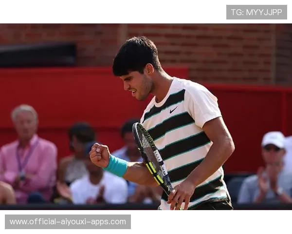 阿卡三盘打疯对手