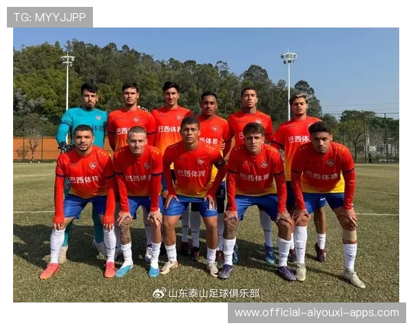 联赛季前热身赛吸引强队参加 观赛价值提升，赛前场内热身时间